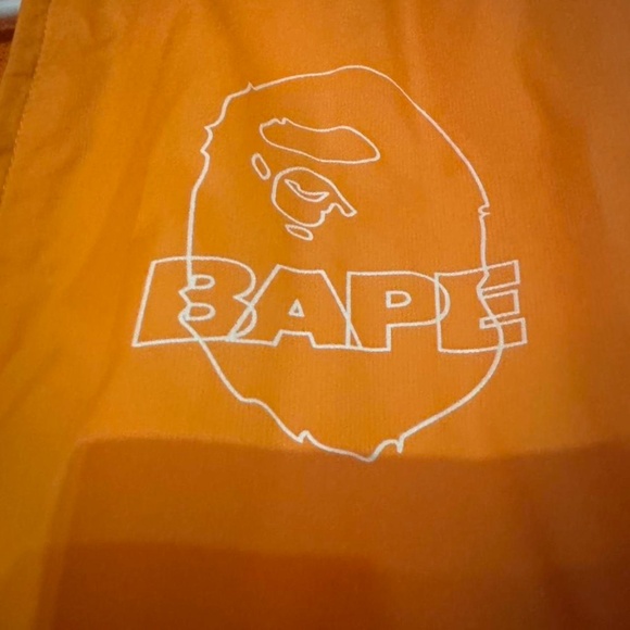 Orange BAPE windbreaker - Picture 4 of 4